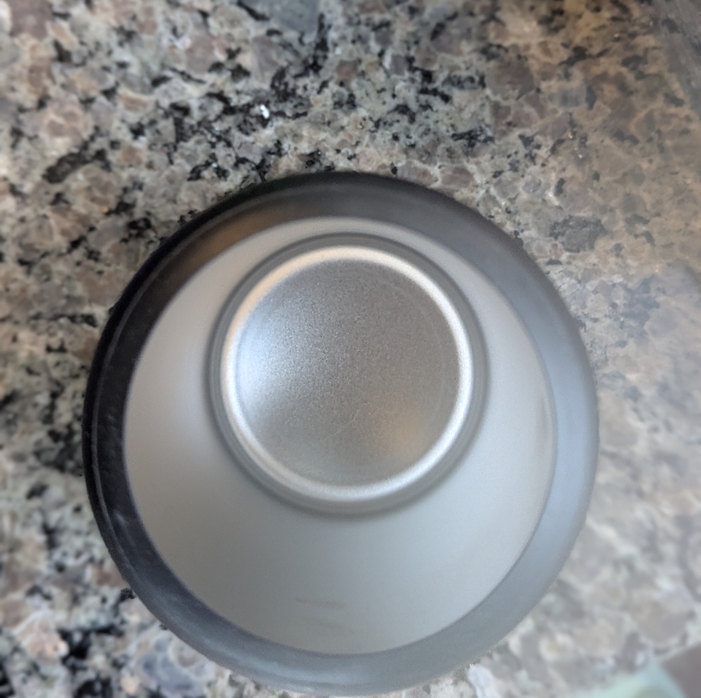 Yeti Grey Colster - Picture 2 of 2